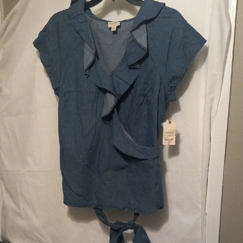 St. John's Bay Blue Ruffle Crop Top
